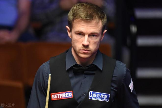 疑点燃了足 疑点燃了足